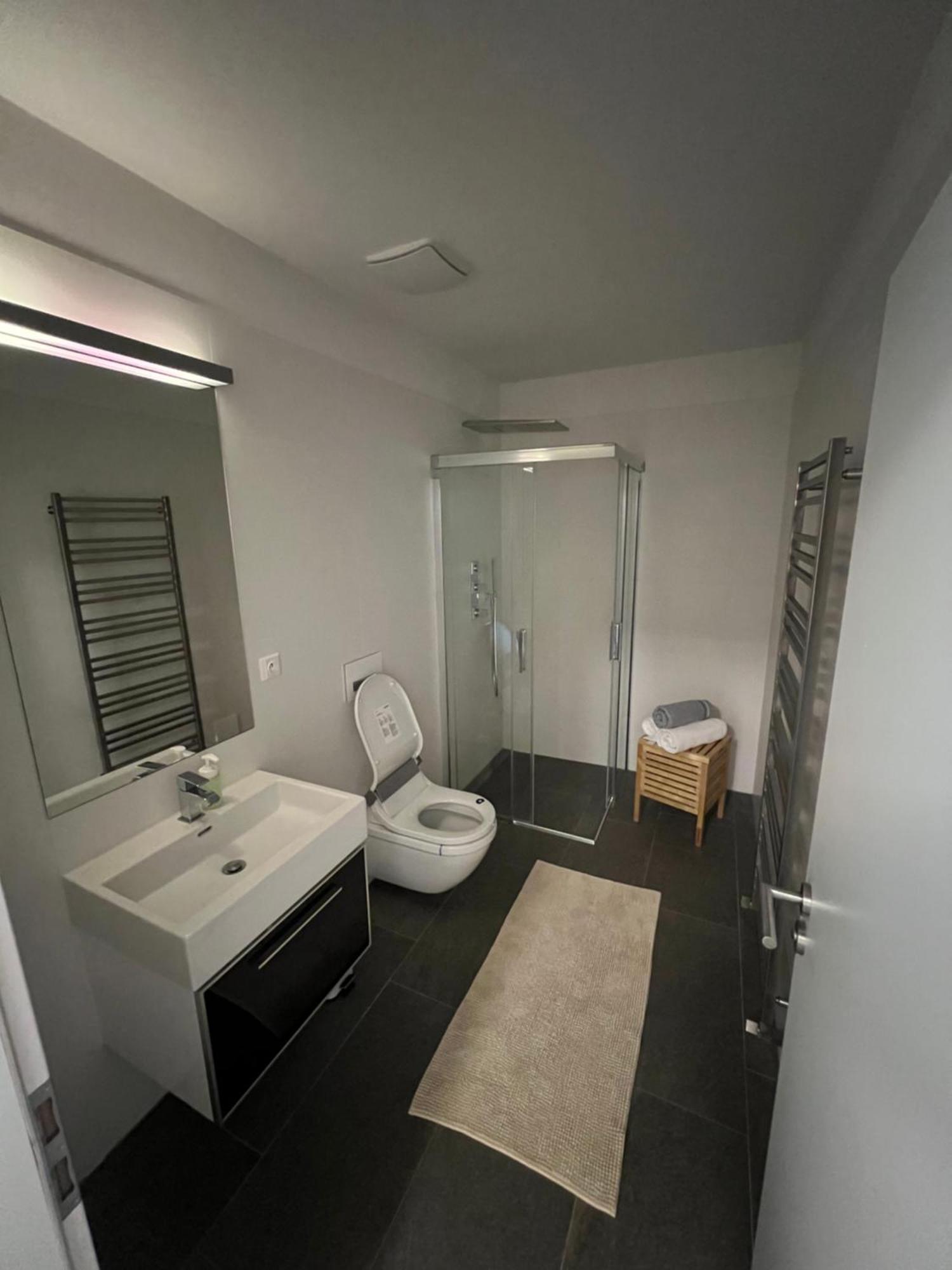 Theresian Apartment Остружна Екстер'єр фото