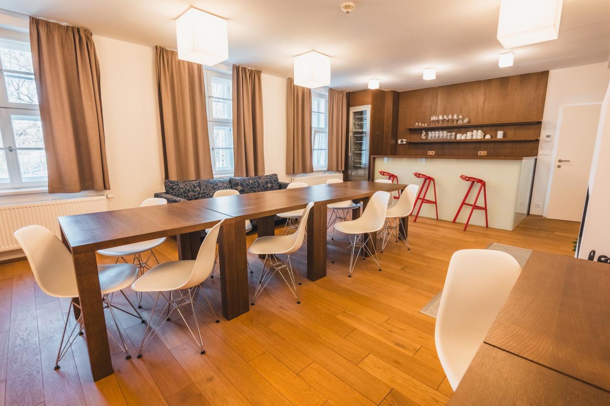 Theresian Apartment Остружна Екстер'єр фото