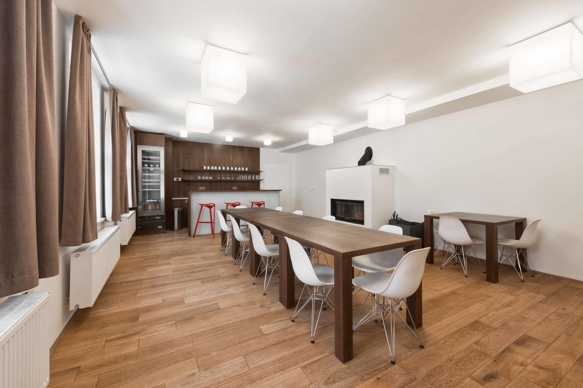 Theresian Apartment Остружна Екстер'єр фото